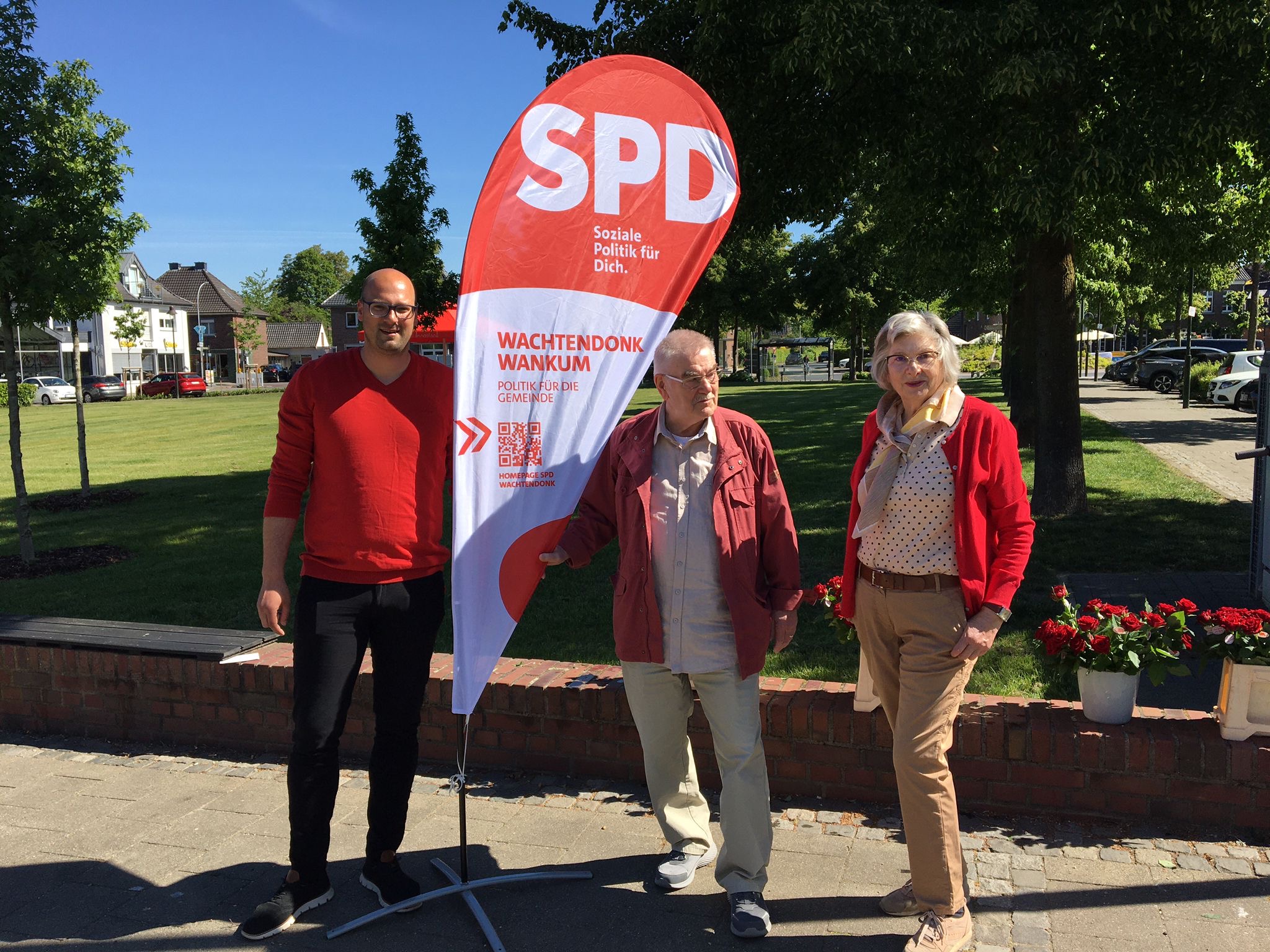 SPD Wachtendonk/Wankum verteilt Muttertagsrosen – Zeichen der Wertschätzung für die Frauen der Gemeinde_1